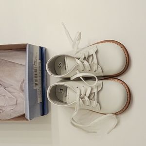 Josmo Shoes, Toddler Size 5.5 White